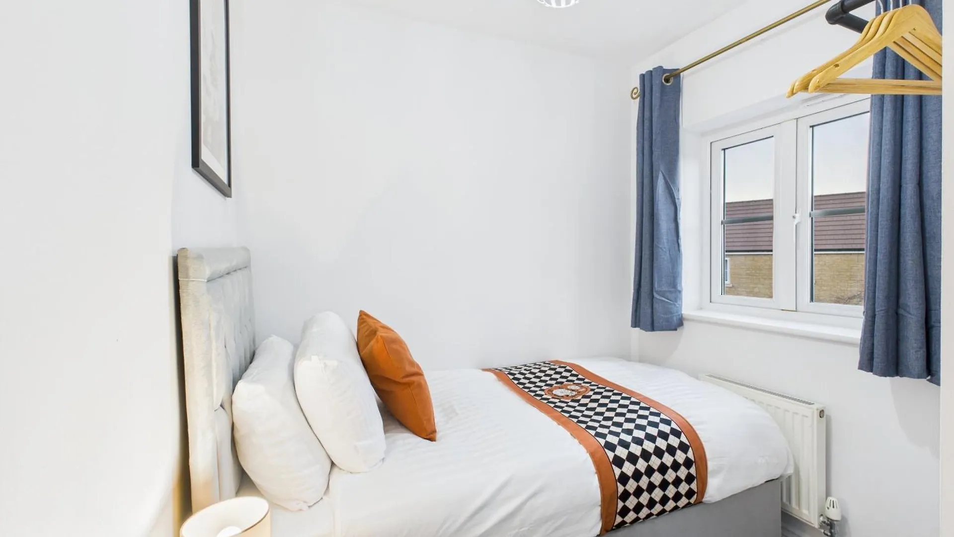 New Prestbury Place By Signature Stays - 5 Bedroom House Near Cheltenham Racecourse