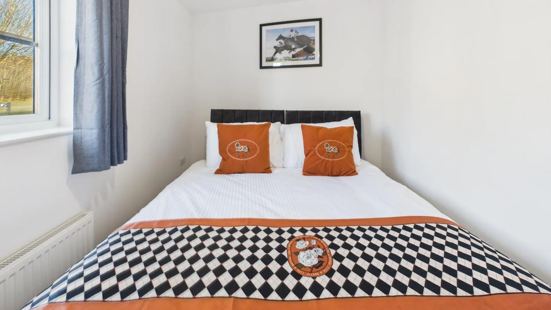 New Prestbury Place By Signature Stays - 5 Bedroom House Near Cheltenham Racecourse 0*,
