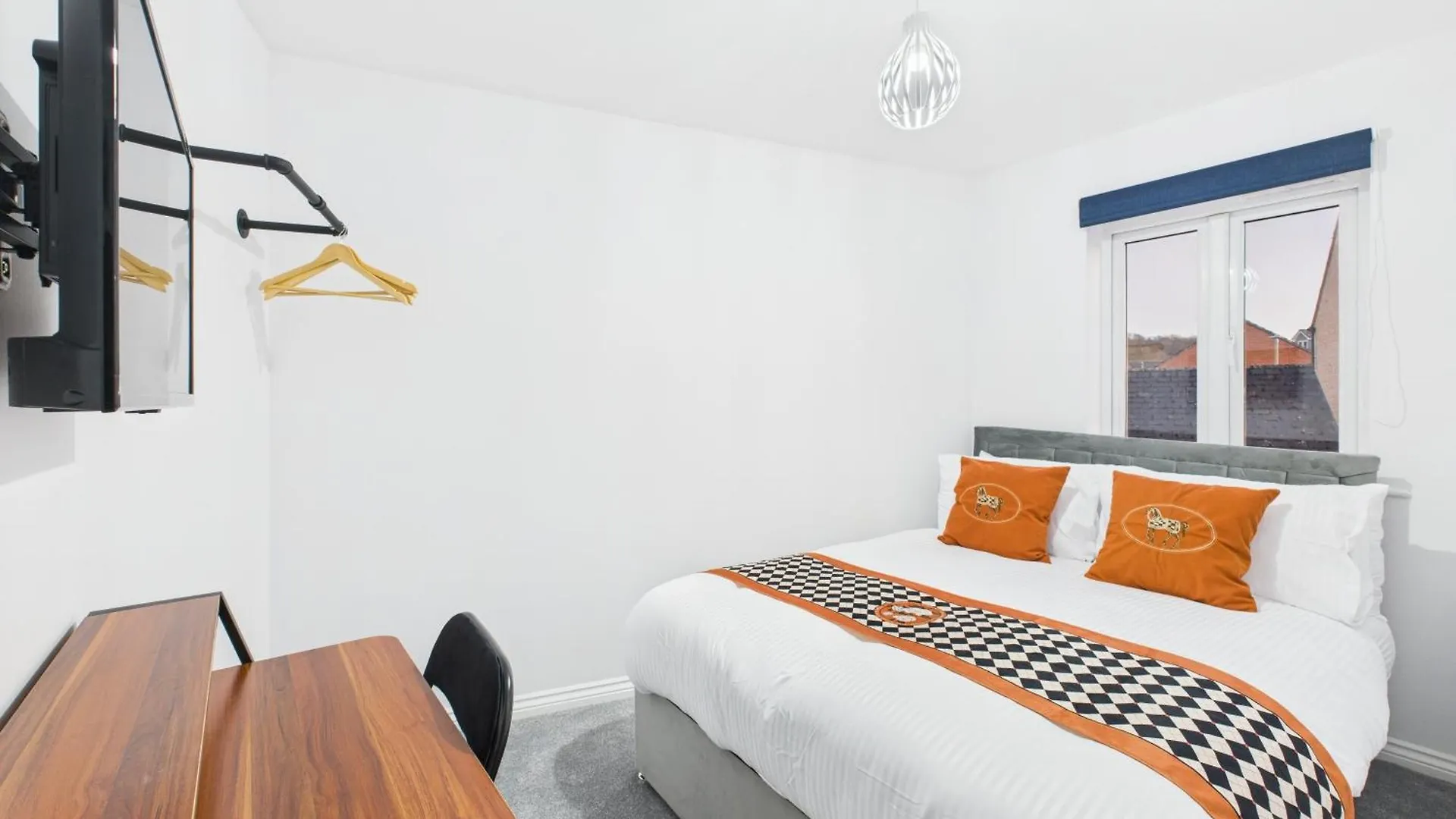 New Prestbury Place By Signature Stays - 5 Bedroom House Near Cheltenham Racecourse Holiday home