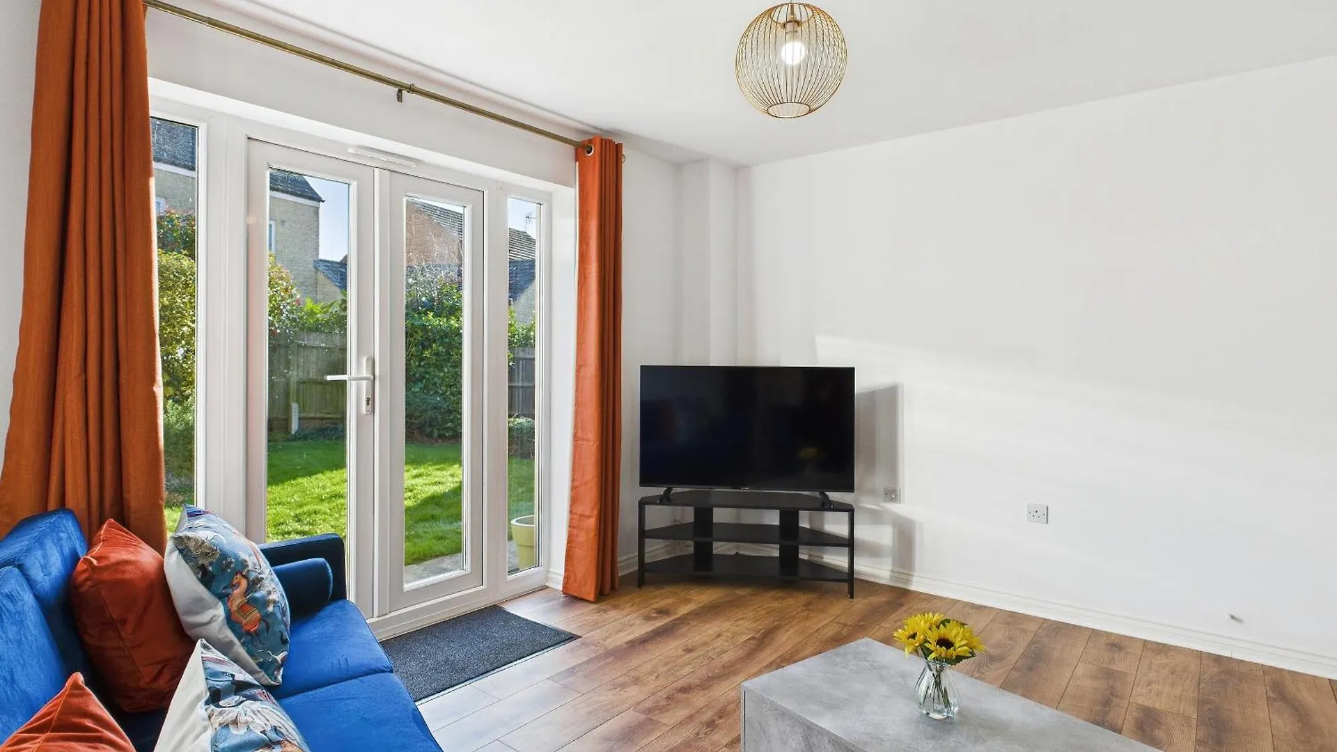 Holiday home New Prestbury Place By Signature Stays - 5 Bedroom House Near Cheltenham Racecourse United Kingdom